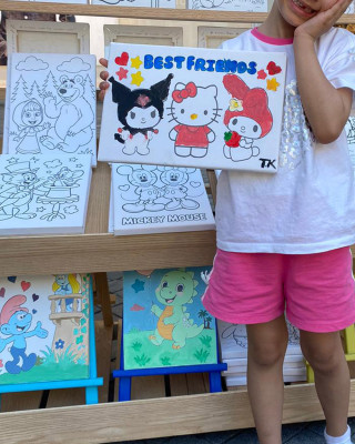 Besties Çocuk Ressam Seti - 20 x 30 cm Önçizimli Tuval, 2 Adet Fırça, Palet, Boyalar ve Şövale