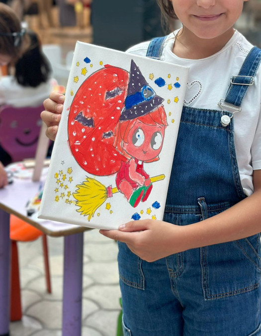 Minik Cadı Çocuk Ressam Seti - 20 x 30 cm Tuval, 2 Adet Fırça, Palet, Boyalar ve Şövale Minik Cadı Çocuk Ressam Seti - 20 x 30 cm Tuval, 2 Adet Fırça, Palet, Boyalar ve Şövale