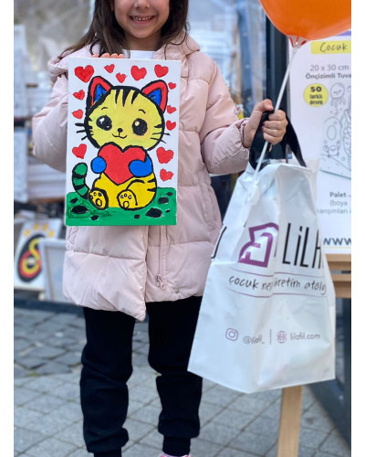 Kalpli Kedi Ressam Seti - 20 x 30 cm Önçizimli Tuval, 2 Adet Fırça, Palet, Boyalar ve Şövale Kalpli Kedi Ressam Seti - 20 x 30 cm Önçizimli Tuval, 2 Adet Fırça, Palet, Boyalar ve Şövale