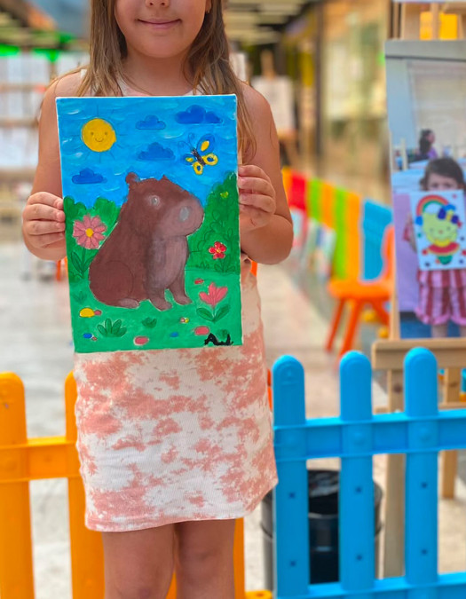 Kapibara Çocuk Ressam Seti - 20 x 30 cm Önçizimli Tuval, 2 Adet Fırça, Palet, Boyalar ve Şövale Kapibara Çocuk Ressam Seti - 20 x 30 cm Önçizimli Tuval, 2 Adet Fırça, Palet, Boyalar ve Şövale