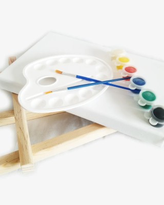 Amatör Ressam Seti - 20 x 30 cm Tuval, Şövale, Boya + Fırça + Palet